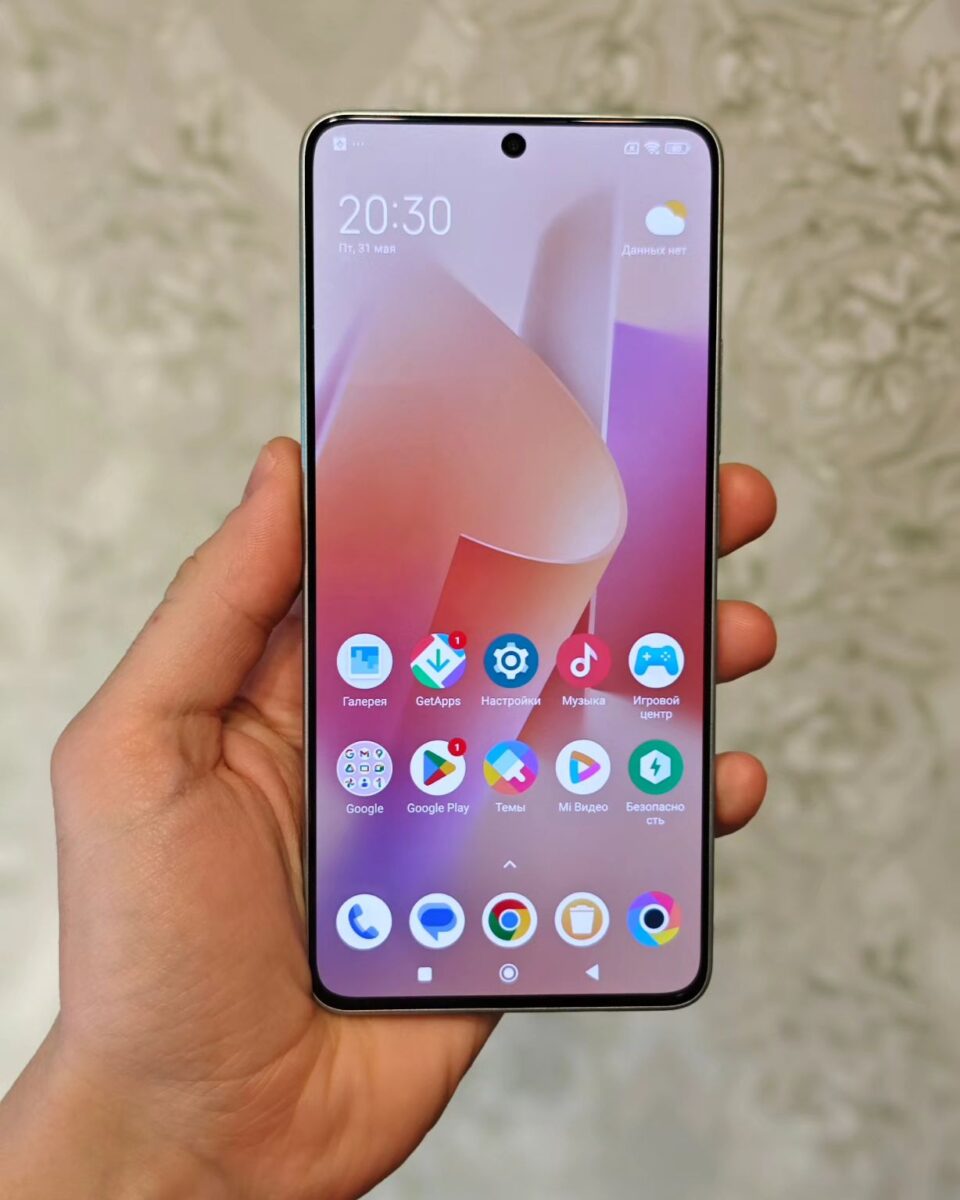 POCO F6